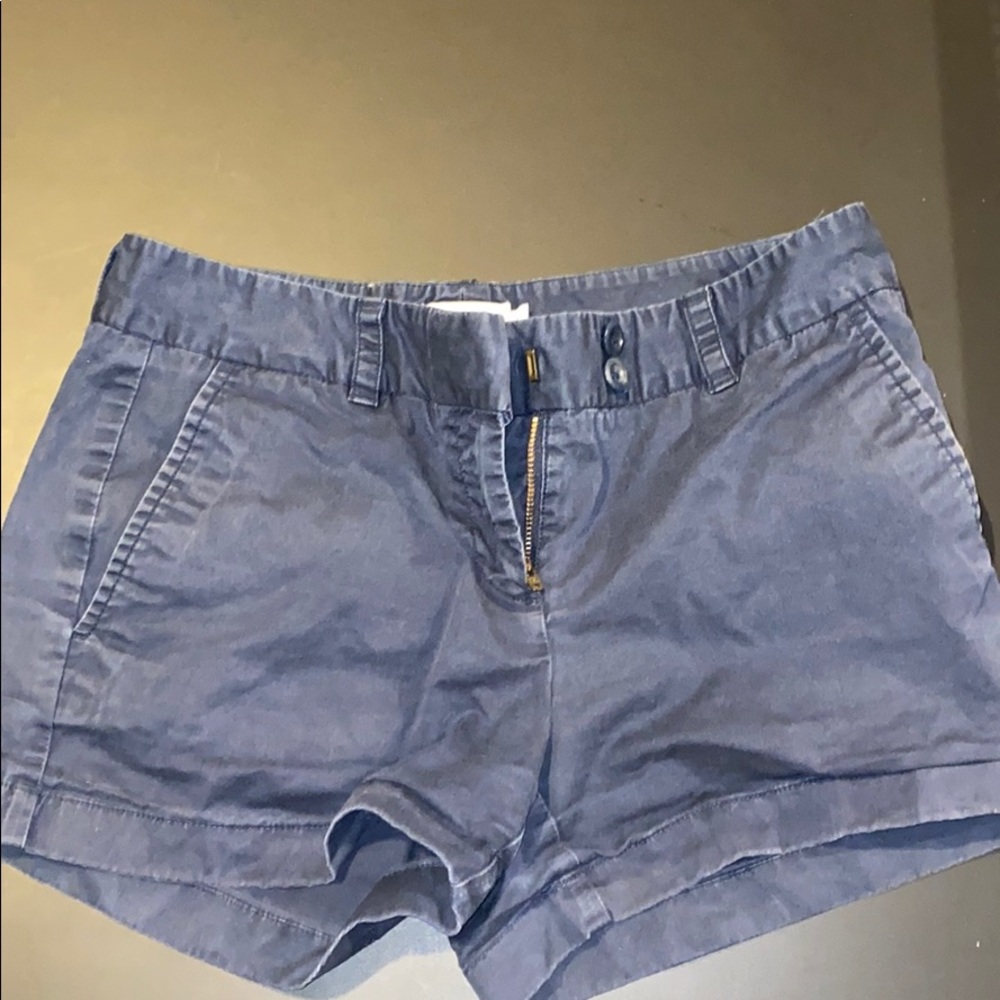 Navy Vineyard Vines shorts